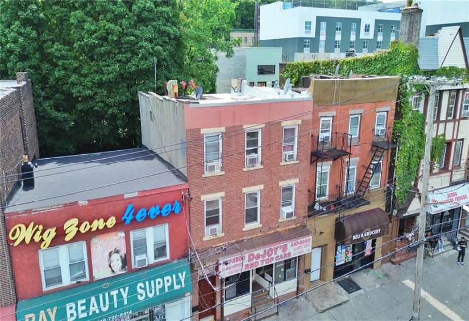 200 Bay Street, Staten Island, New York 10301, ,Mixed Use,For Sale,Bay,481350