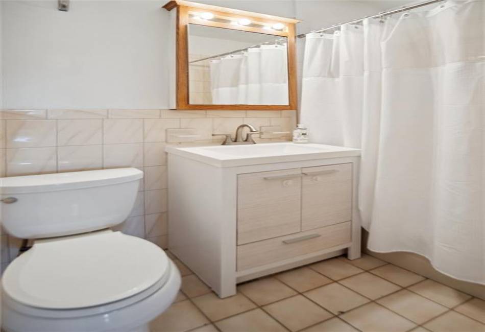 9425 Shore Road, Brooklyn, New York 11209, 2 Bedrooms Bedrooms, ,2 BathroomsBathrooms,Residential,For Sale,Shore,481387