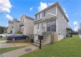 2766 Richmond Terrace, Staten Island, New York 10303, 6 Bedrooms Bedrooms, ,2 BathroomsBathrooms,Residential,For Sale,Richmond,481429