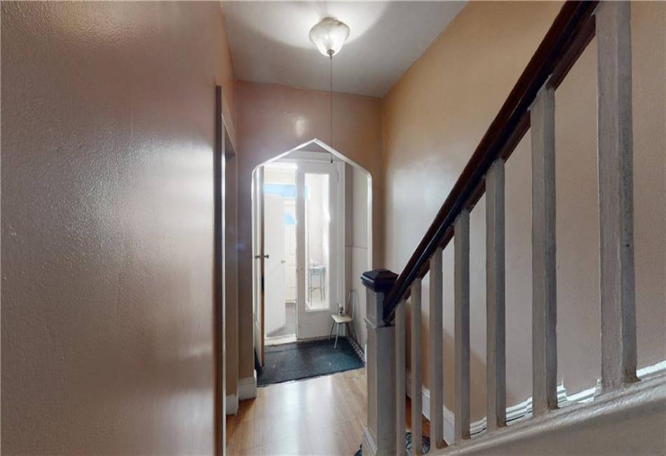 103-31 107th Street, Ozone Park, New York 11417, 7 Bedrooms Bedrooms, ,3 BathroomsBathrooms,Residential,For Sale,107th,477577