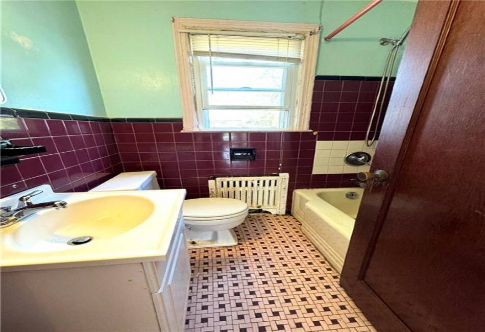 23 Buel Avenue, Staten Island, New York 10304, 3 Bedrooms Bedrooms, ,2 BathroomsBathrooms,Residential,For Sale,Buel,481463