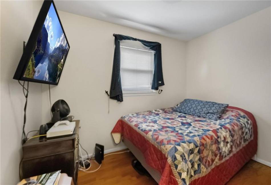 86 Oneida Avenue, Staten Island, New York 10301, 3 Bedrooms Bedrooms, ,2 BathroomsBathrooms,Residential,For Sale,Oneida,481522
