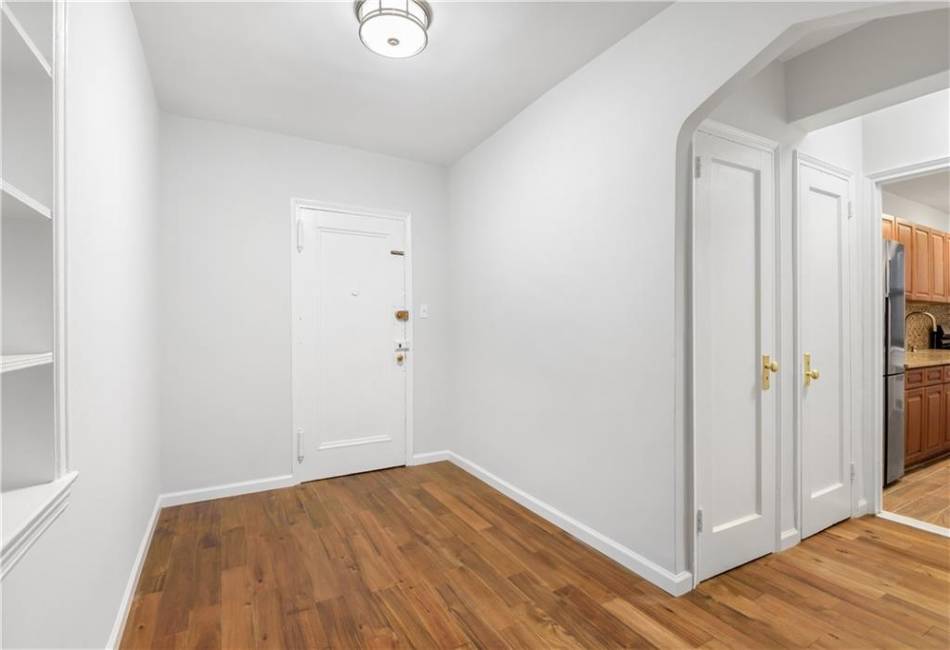 385 Argyle Road, Brooklyn, New York 11218, 1 Bedroom Bedrooms, ,1 BathroomBathrooms,Residential,For Sale,Argyle,481574