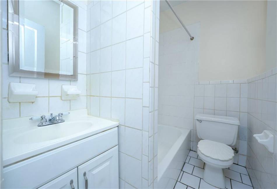 7119 Shore Road, Brooklyn, New York 11209, 1 Bedroom Bedrooms, ,1 BathroomBathrooms,Residential,For Sale,Shore,480141