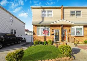 43 Church Avenue, Staten Island, New York 10314, 3 Bedrooms Bedrooms, ,3 BathroomsBathrooms,Residential,For Sale,Church,481737