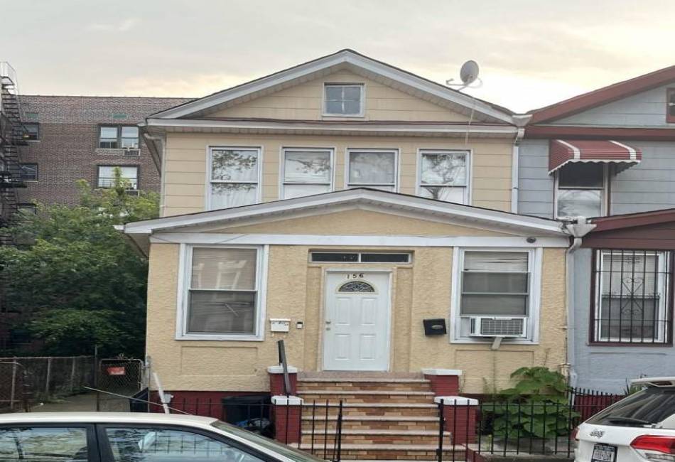 156 29th Street, Brooklyn, New York 11226, 4 Bedrooms Bedrooms, ,3 BathroomsBathrooms,Residential,For Sale,29th,481982