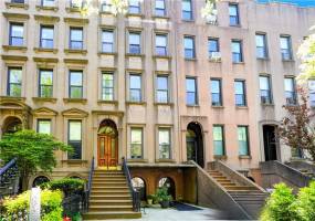 64 1st Place, Brooklyn, New York 11231, 10 Bedrooms Bedrooms, ,6 BathroomsBathrooms,Residential,For Sale,1st,482019