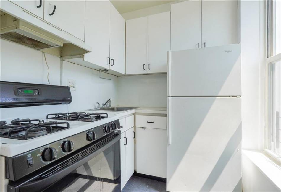 64 1st Place, Brooklyn, New York 11231, 10 Bedrooms Bedrooms, ,6 BathroomsBathrooms,Residential,For Sale,1st,482019