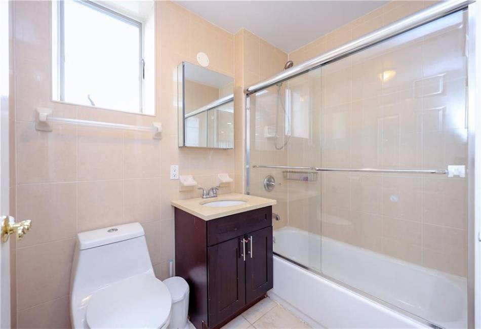 8895 26th Avenue, Brooklyn, New York 11214, 3 Bedrooms Bedrooms, ,2 BathroomsBathrooms,Residential,For Sale,26th,482159