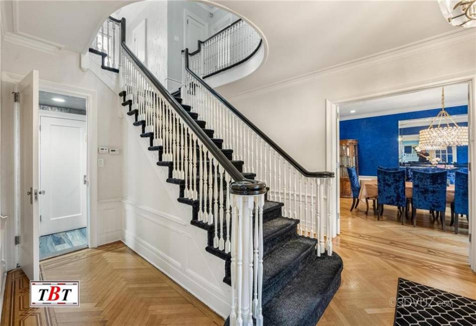 3212 Bedford Avenue, Brooklyn, New York 11210, 5 Bedrooms Bedrooms, ,4 BathroomsBathrooms,Residential,For Sale,Bedford,482364