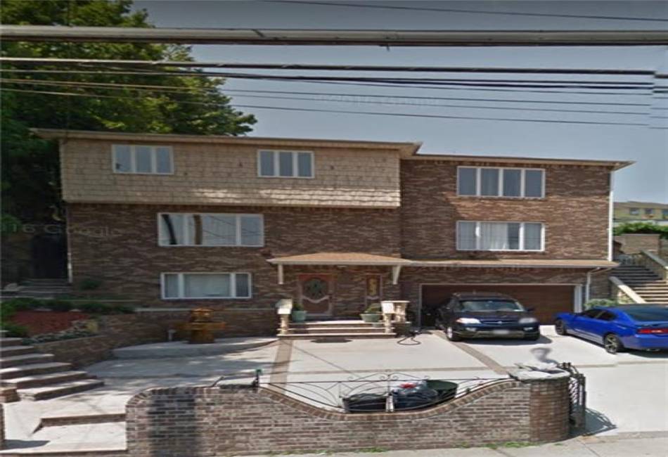 1281 Richmond Road, Staten Island, New York 10304, 5 Bedrooms Bedrooms, ,4 BathroomsBathrooms,Residential,For Sale,Richmond,483764