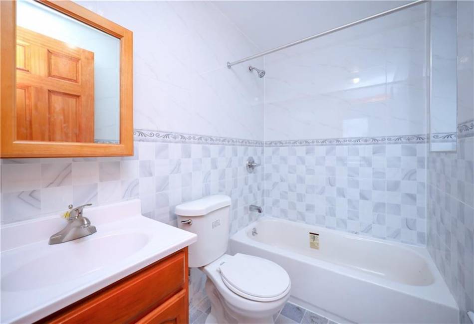1270 64th Street, Brooklyn, New York 11219, 3 Bedrooms Bedrooms, ,2 BathroomsBathrooms,Residential,For Sale,64th,484375