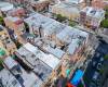 771 52nd Street, Brooklyn, New York 11220, 11 Bedrooms Bedrooms, ,7 BathroomsBathrooms,Residential,For Sale,52nd,484328
