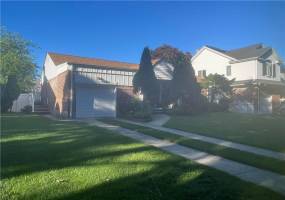 1702 Greenway Boulevard, Elmont, New York 11003, 4 Bedrooms Bedrooms, ,2 BathroomsBathrooms,Residential,For Sale,Greenway,484340