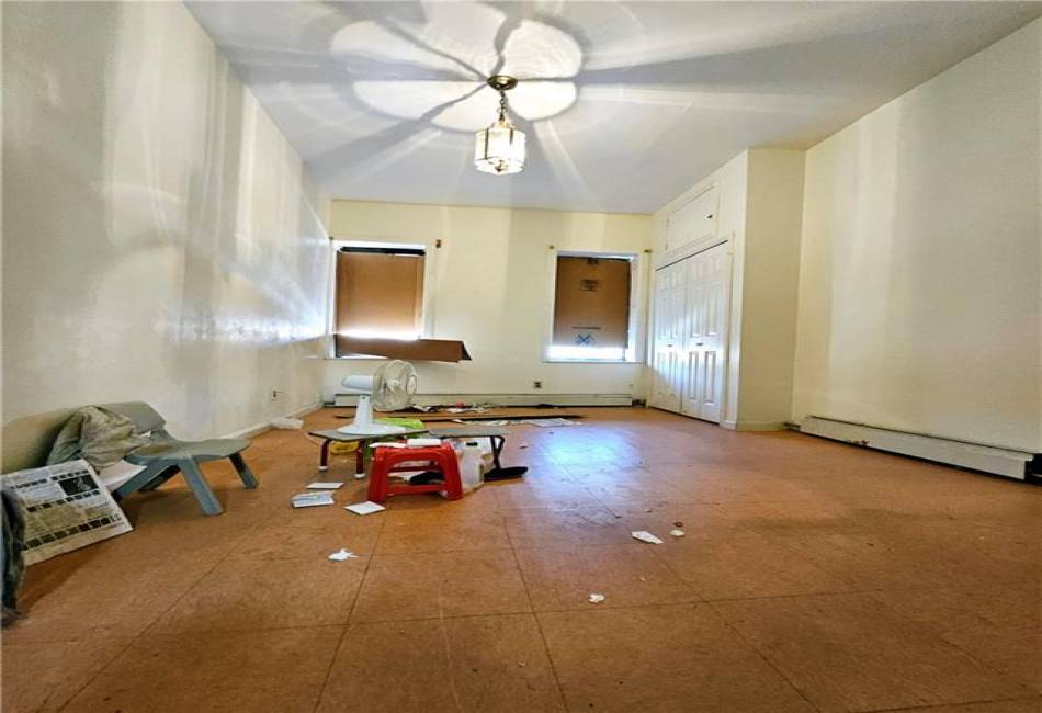 6216 5th Avenue, Brooklyn, New York 11220, ,Mixed Use,For Sale,5th,484469