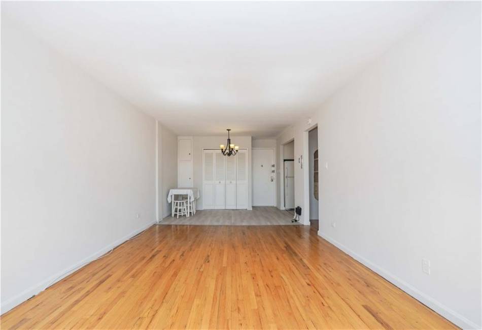 1530 8th Street, Brooklyn, New York 11230, 1 Bedroom Bedrooms, ,1 BathroomBathrooms,Residential,For Sale,8th,484426