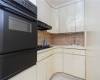 1530 8th Street, Brooklyn, New York 11230, 1 Bedroom Bedrooms, ,1 BathroomBathrooms,Residential,For Sale,8th,484426