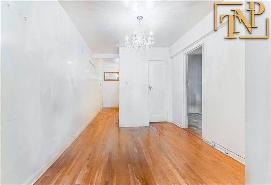 2250 Brigham Street, Brooklyn, New York 11229, 2 Bedrooms Bedrooms, ,1 BathroomBathrooms,Residential,For Sale,Brigham,484494