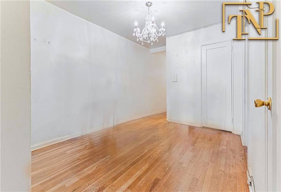 2250 Brigham Street, Brooklyn, New York 11229, 2 Bedrooms Bedrooms, ,1 BathroomBathrooms,Residential,For Sale,Brigham,484494