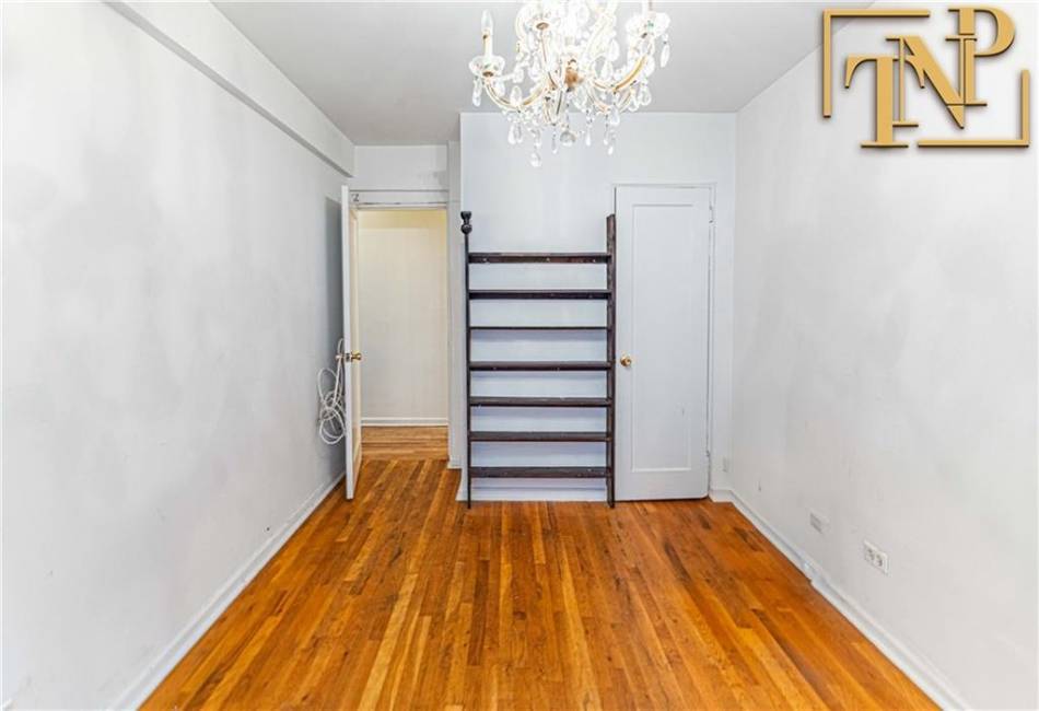 2250 Brigham Street, Brooklyn, New York 11229, 2 Bedrooms Bedrooms, ,1 BathroomBathrooms,Residential,For Sale,Brigham,484494