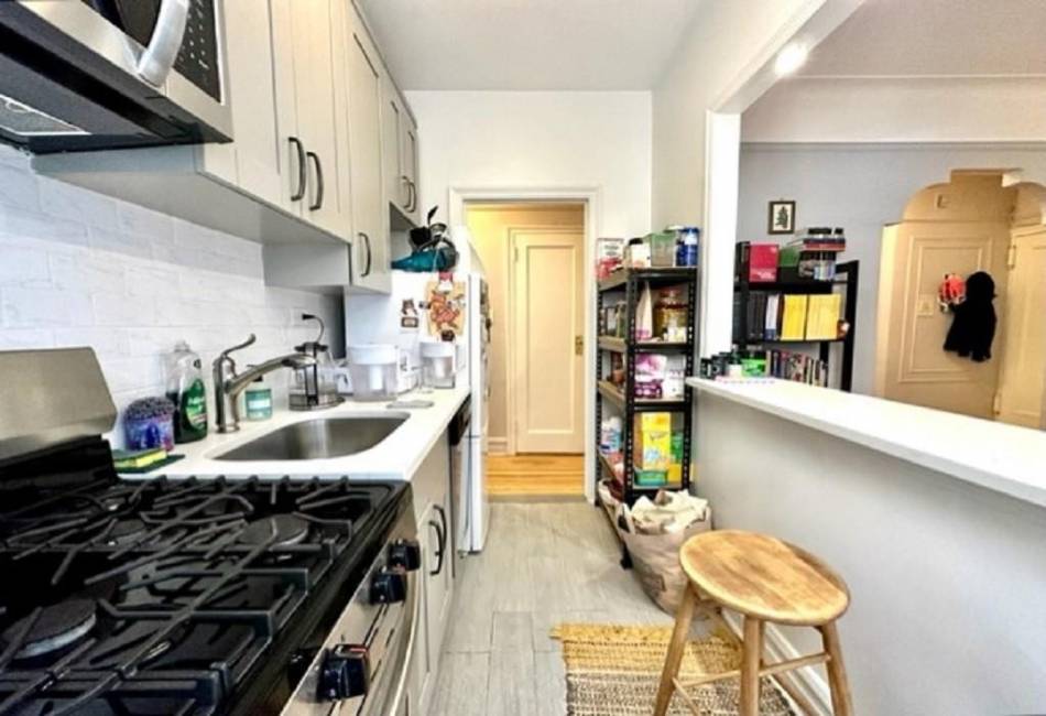 8020 4th Avenue, Brooklyn, New York 11209, 1 Bedroom Bedrooms, ,1 BathroomBathrooms,Residential,For Sale,4th,474990