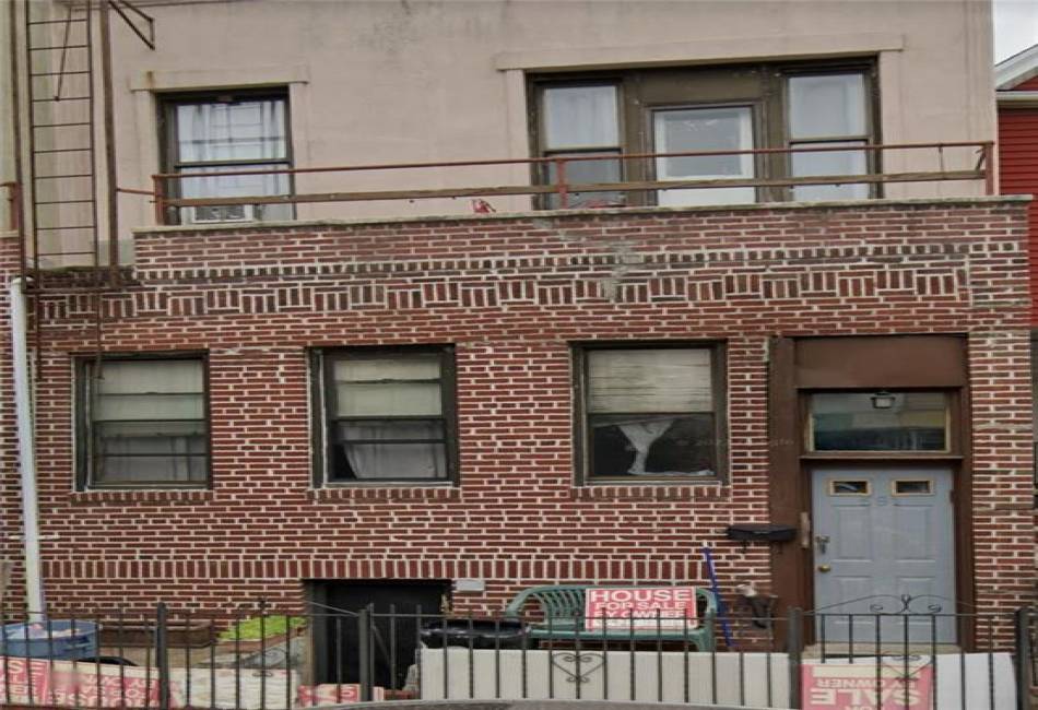4612 7th Avenue, Brooklyn, New York 11220, ,Mixed Use,For Sale,7th,484548