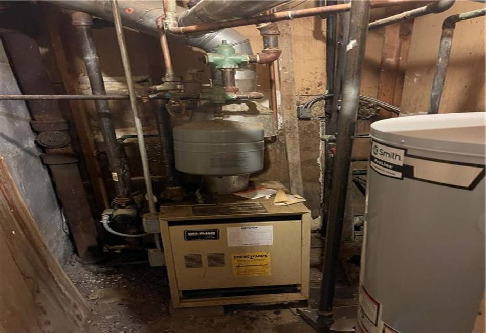 678 77th Street, Brooklyn, New York 11236, 6 Bedrooms Bedrooms, ,5 BathroomsBathrooms,Residential,For Sale,77th,484638