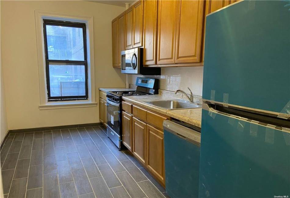 7101 Colonial Road, Brooklyn, New York 11209, 1 Bedroom Bedrooms, ,1 BathroomBathrooms,Residential,For Sale,Colonial,477298