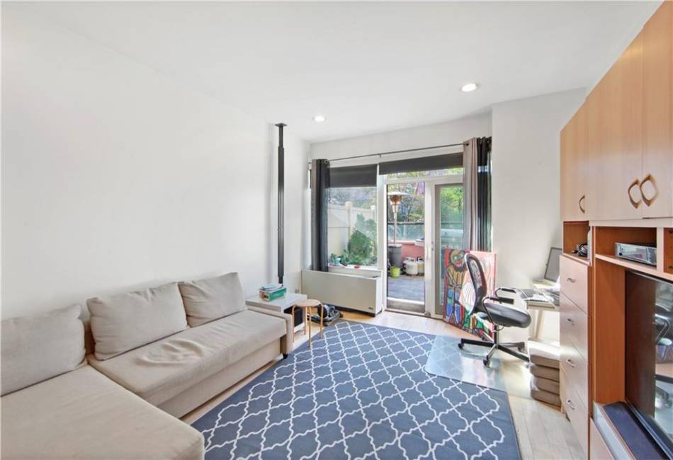 189 Bridge Street, Brooklyn, New York 11201, 2 Bedrooms Bedrooms, ,2 BathroomsBathrooms,Residential,For Sale,Bridge,484648