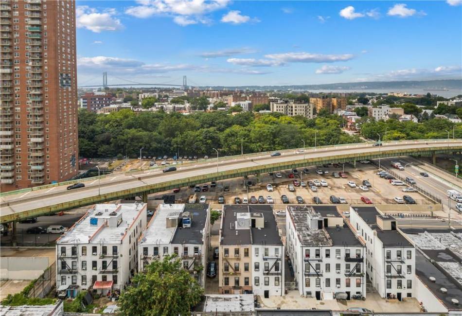 225 65th Street, Brooklyn, New York 11220, 11 Bedrooms Bedrooms, ,7 BathroomsBathrooms,Residential,For Sale,65th,484705