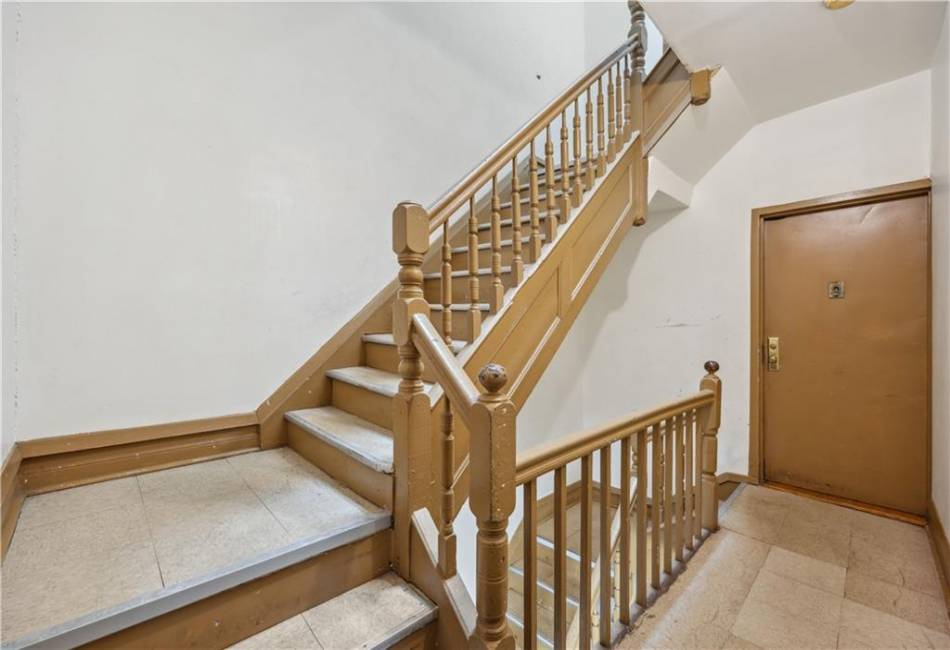 225 65th Street, Brooklyn, New York 11220, 11 Bedrooms Bedrooms, ,7 BathroomsBathrooms,Residential,For Sale,65th,484705