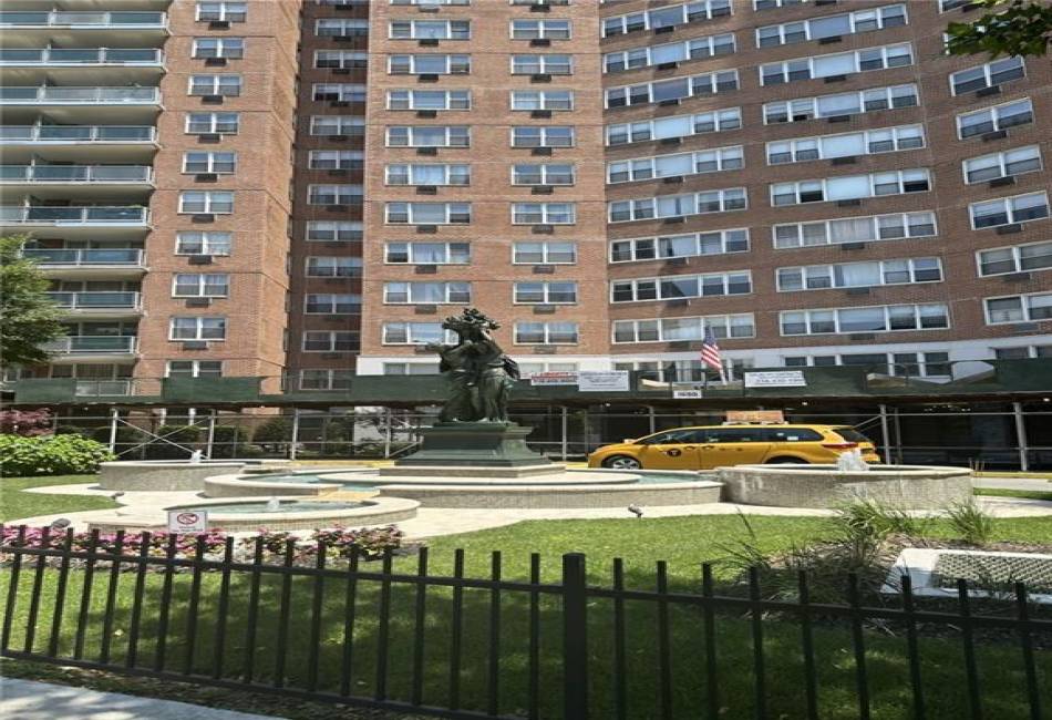 1655 Flatbush Avenue, Brooklyn, New York 11210, 2 Bedrooms Bedrooms, ,1 BathroomBathrooms,Residential,For Sale,Flatbush,484767