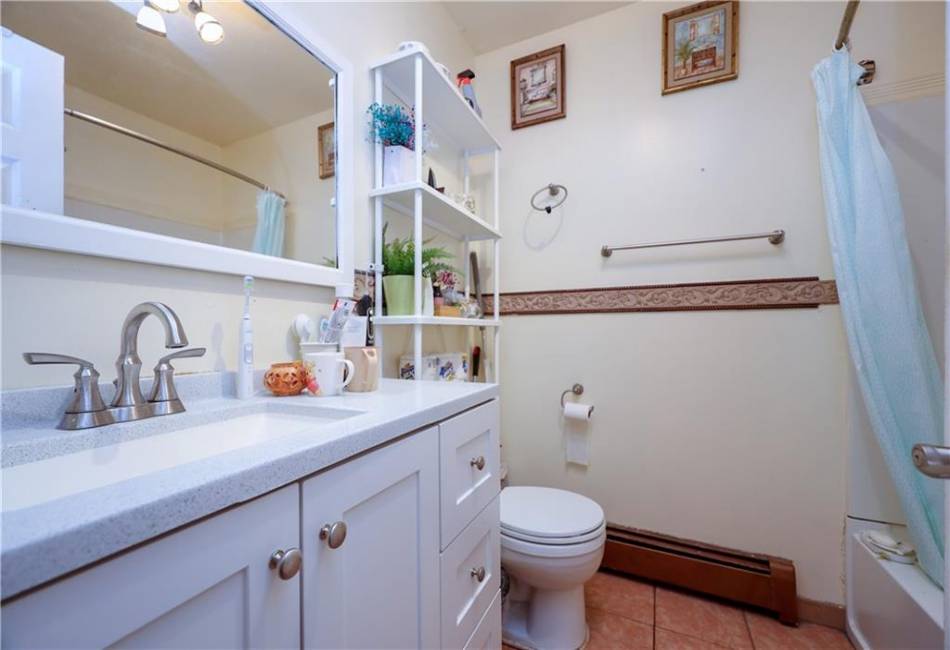 2016 Mermaid Avenue, Brooklyn, New York 11224, 3 Bedrooms Bedrooms, ,2 BathroomsBathrooms,Residential,For Sale,Mermaid,484789