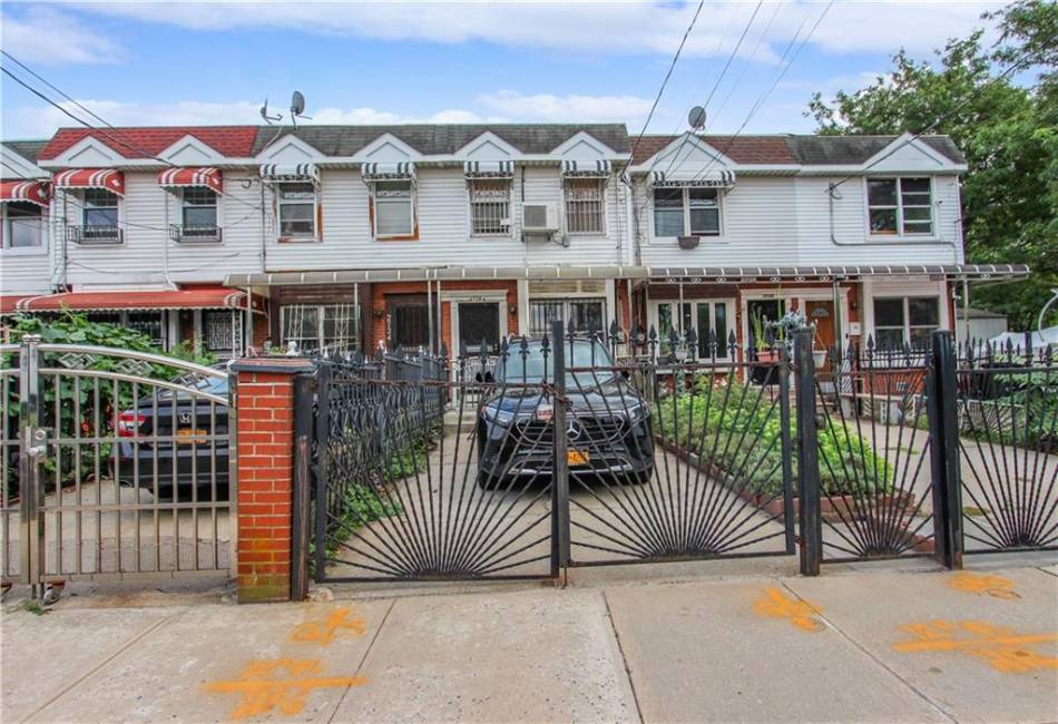 2726 Neptune Avenue, Brooklyn, New York 11214, 4 Bedrooms Bedrooms, ,2 BathroomsBathrooms,Residential,For Sale,Neptune,484800