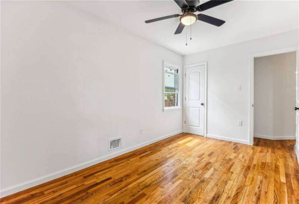 1771 93rd Street, Brooklyn, New York 11236, 6 Bedrooms Bedrooms, ,3 BathroomsBathrooms,Residential,For Sale,93rd,484815