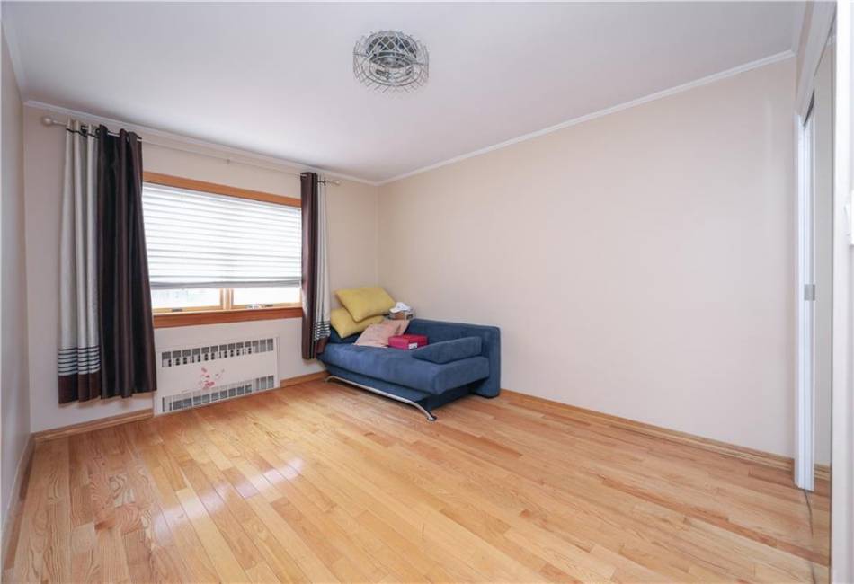 2342 29th Street, Brooklyn, New York 11229, 3 Bedrooms Bedrooms, ,3 BathroomsBathrooms,Residential,For Sale,29th,484838