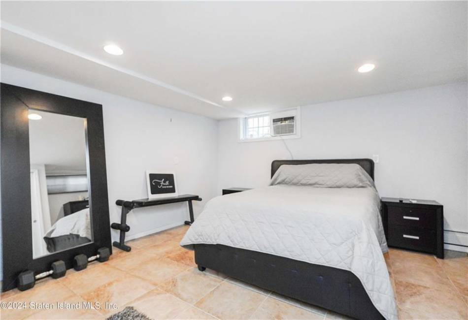 7311 Avenue W, Brooklyn, New York 11234, 8 Bedrooms Bedrooms, ,6 BathroomsBathrooms,Residential,For Sale,Avenue W,484849