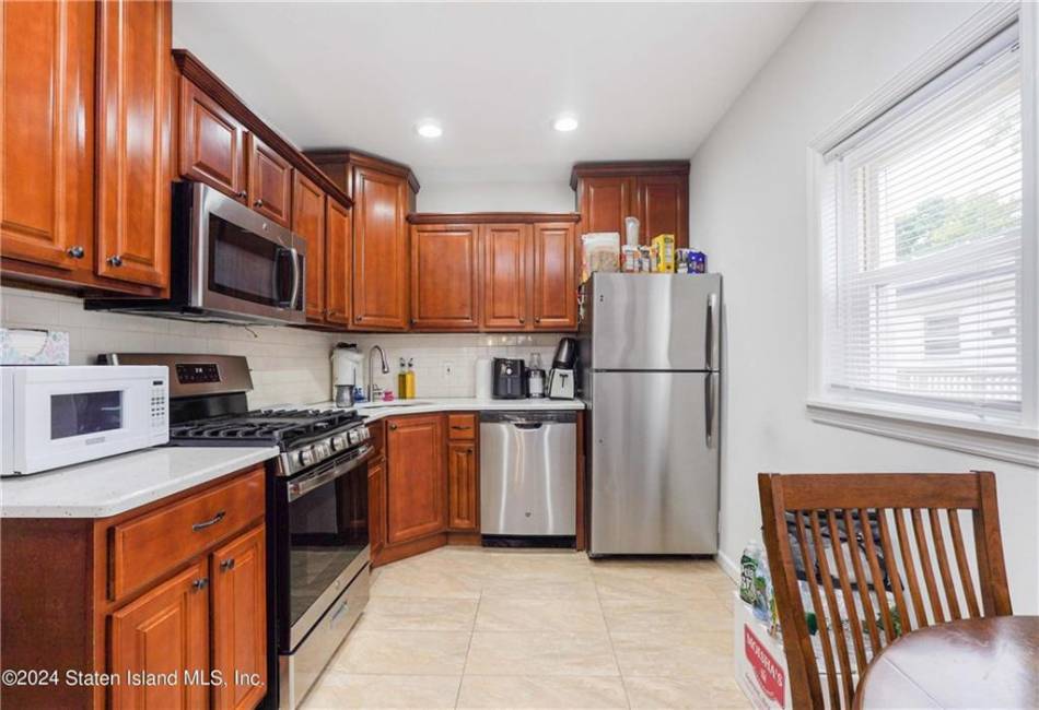 7311 Avenue W, Brooklyn, New York 11234, 8 Bedrooms Bedrooms, ,6 BathroomsBathrooms,Residential,For Sale,Avenue W,484849