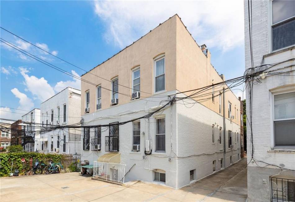 318 67th Street, Brooklyn, New York 11220, ,Residential,For Sale,67th,484859