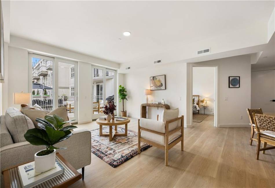 3144 Emmons Avenue, Brooklyn, New York 11235, 2 Bedrooms Bedrooms, ,2 BathroomsBathrooms,Residential,For Sale,Emmons,484870