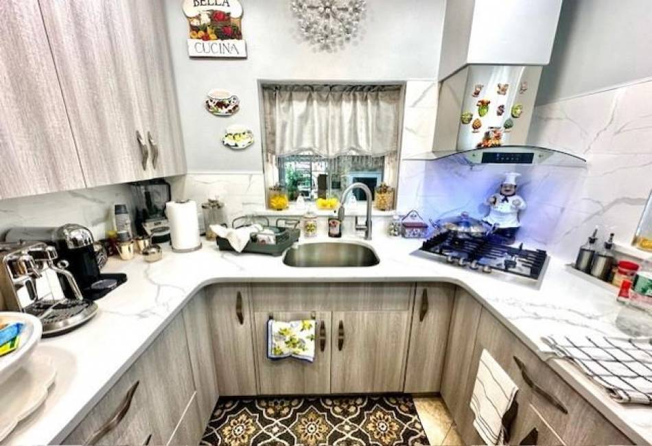1940 3rd Street, Brooklyn, New York 11223, 3 Bedrooms Bedrooms, ,3 BathroomsBathrooms,Residential,For Sale,3rd,484894