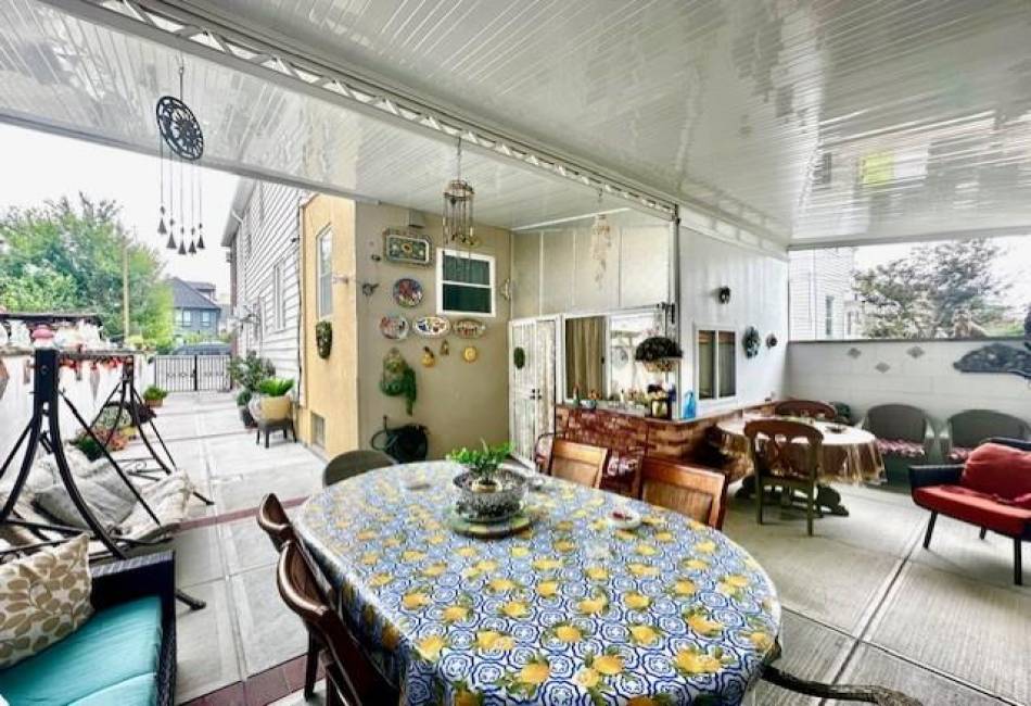 1940 3rd Street, Brooklyn, New York 11223, 3 Bedrooms Bedrooms, ,3 BathroomsBathrooms,Residential,For Sale,3rd,484894
