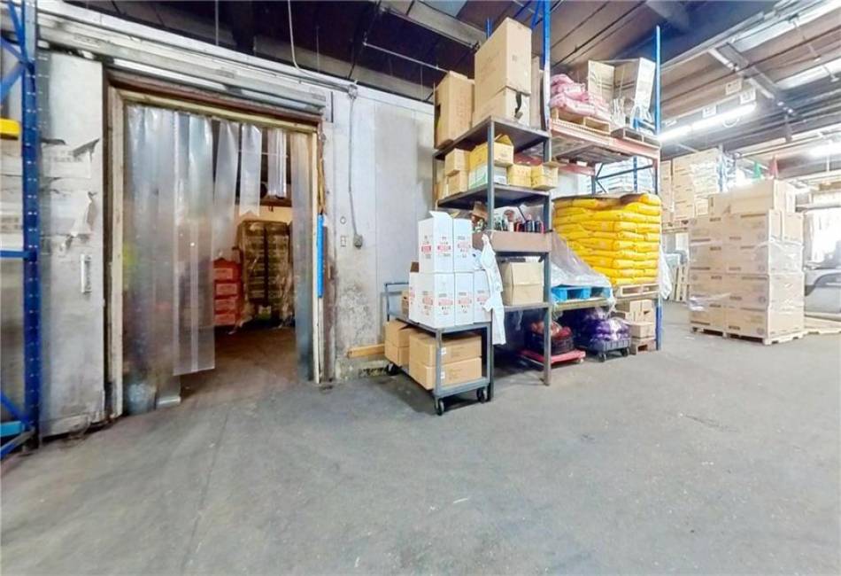 275 Boerum Street, Brooklyn, New York 11206, ,Commercial,For Sale,Boerum,484928