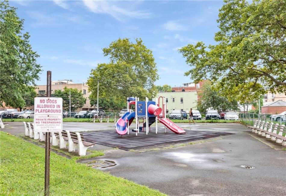 2483 16th Street, Brooklyn, New York 11214, 3 Bedrooms Bedrooms, ,2 BathroomsBathrooms,Residential,For Sale,16th,484875