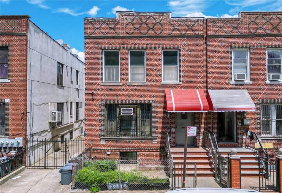 881 59th Street, Brooklyn, New York 11220, 9 Bedrooms Bedrooms, ,Residential,For Sale,59th,475632