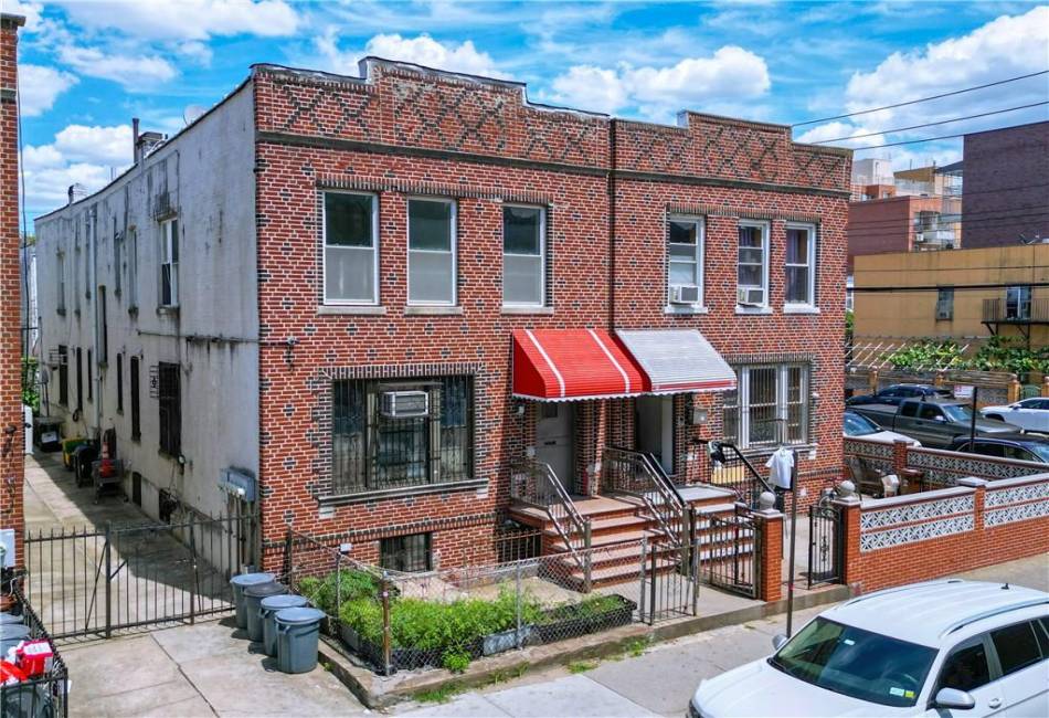 881 59th Street, Brooklyn, New York 11220, 9 Bedrooms Bedrooms, ,Residential,For Sale,59th,475632