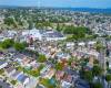 45 Laconia Avenue, Staten Island, New York 10305, 4 Bedrooms Bedrooms, ,3 BathroomsBathrooms,Residential,For Sale,Laconia,484974