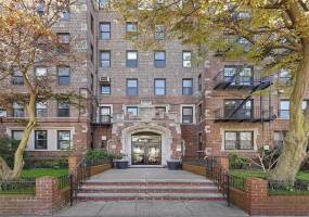 1710 Avenue H, Brooklyn, New York 11230, 1 Bedroom Bedrooms, ,1 BathroomBathrooms,Residential,For Sale,Avenue H,484977