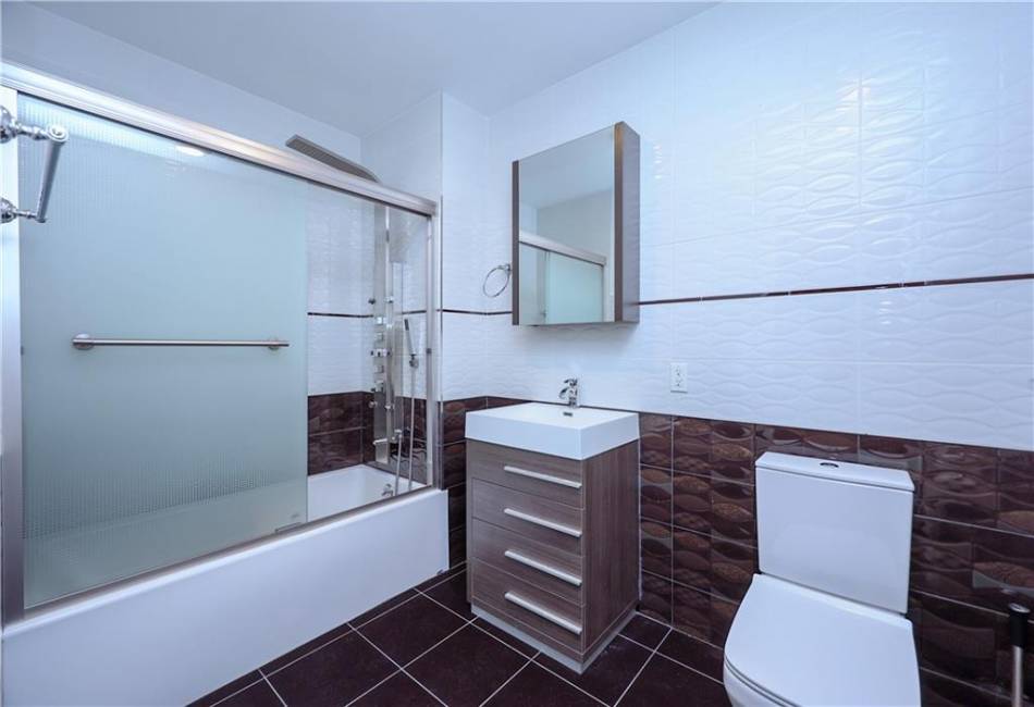 8629 Bay Parkway, Brooklyn, New York 11214, 1 Bedroom Bedrooms, ,1 BathroomBathrooms,Residential,For Sale,Bay,484978