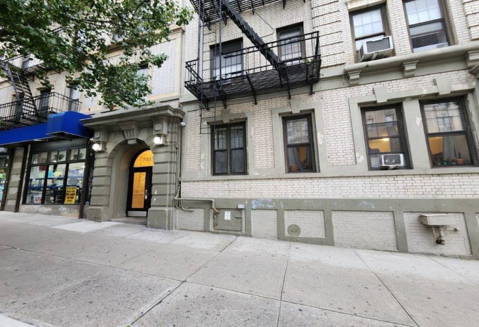 33 Convent Avenue, New York, New York 10027, 3 Bedrooms Bedrooms, ,1 BathroomBathrooms,Residential,For Sale,Convent,485087